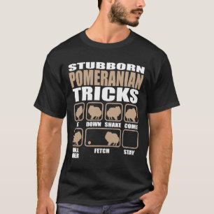 T-shirt Conception de tours de Pomeranian têtu