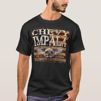 T-shirt Conception d'impala de Chevy contre le drapeau