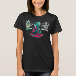 T-shirt Conception drôle d'alien de yoga