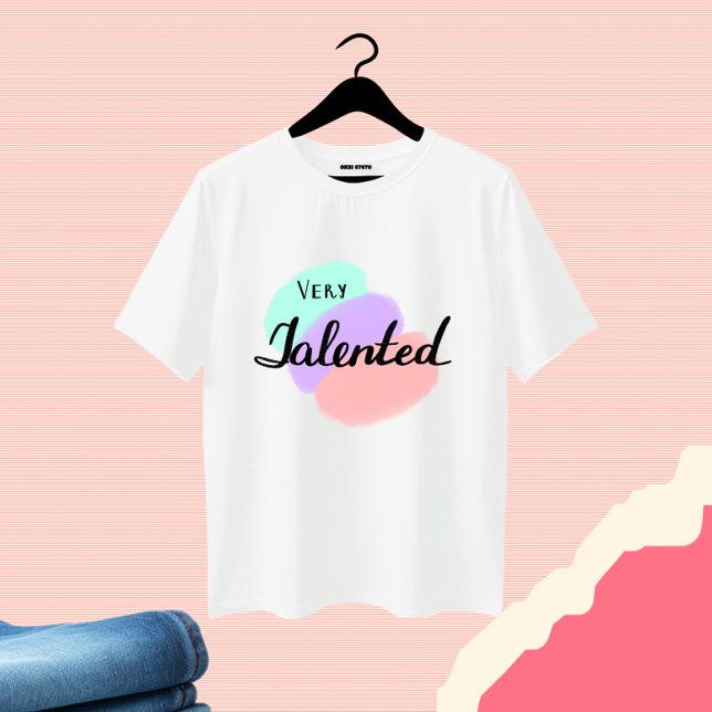 T-shirt Conception du texte (Créateur téléchargé)