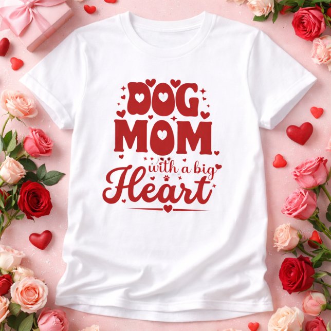 T-shirt Conception esthétique d'amour pour maman de chien  (Cute Dog Mom design with hearts, perfect Valentine gift for proud dog lovers )