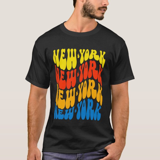 T-shirt Conception patriotique de texte ondulé New York (Devant)