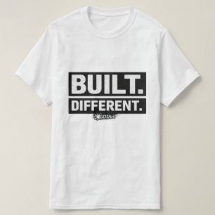T-Shirt - CONÇU DIFFÉREMMENT
