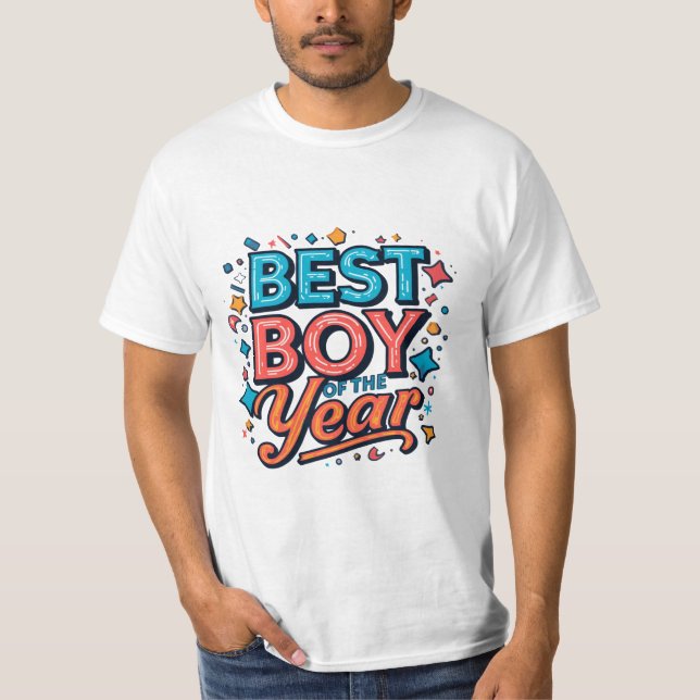 T-shirt conçu pour le meilleur garçon de l'année  (Devant)