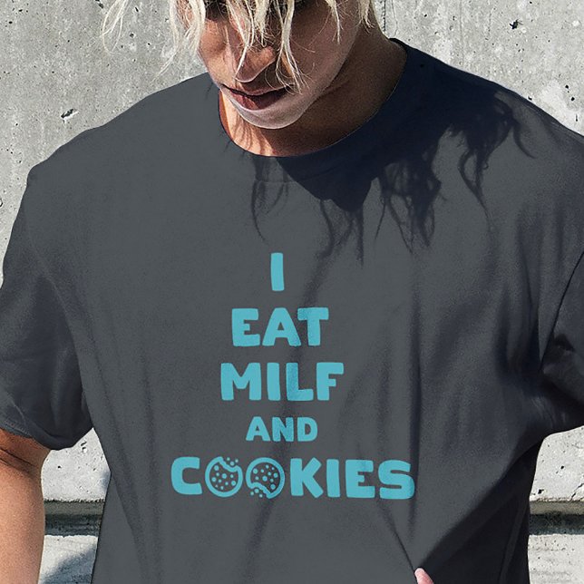 T-shirt Confession de biscuits Milf (Funny “I Eat MILF and Cookies” shirt – bold graphic tee for parties, laughs, and adult humor)