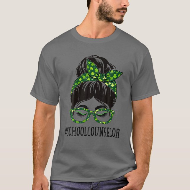 T-shirt Conseillère scolaire Femmes Messy Bun St Patrick's (Devant)