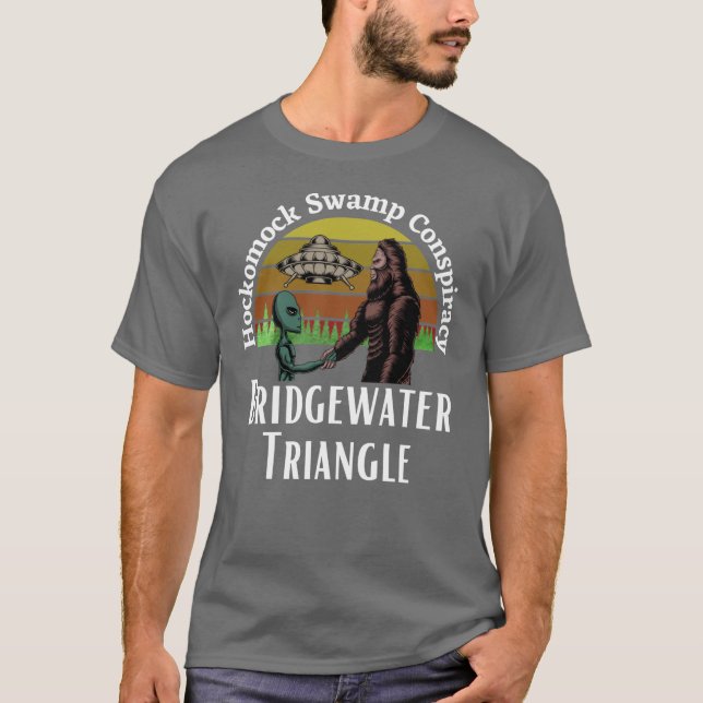 T-shirt Conspiration du triangle de Bridgewater (Devant)