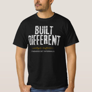 T-shirt Construit Différemment – Motivation Élégante et Le