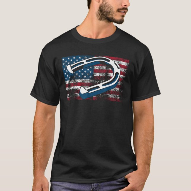 T-shirt Cool Horseshoe Pitching USA Drapeau Drôle Pitcher  (Devant)