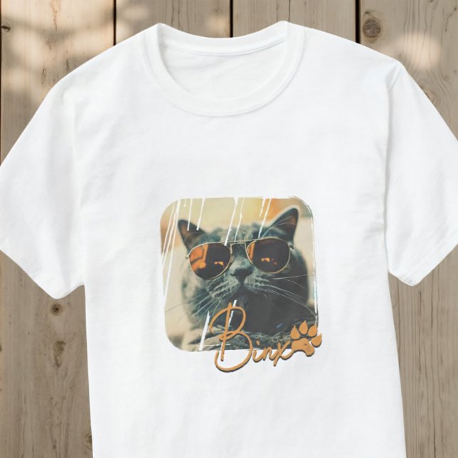 T-shirt Cool moderne de chat Grunge Nom et photo (Créateur téléchargé)