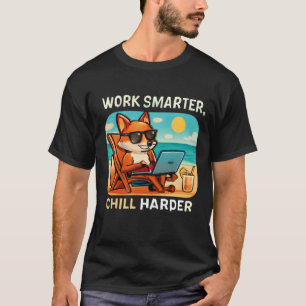 T-shirt Cool Smart Fox sur la plage avec ordinateur portab