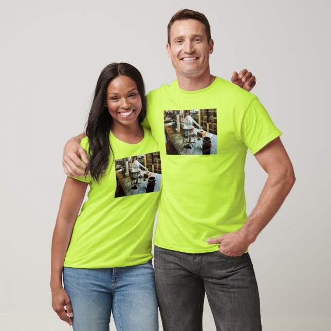 T-shirt Cornue de laboratoire de chimie (Unisexe)