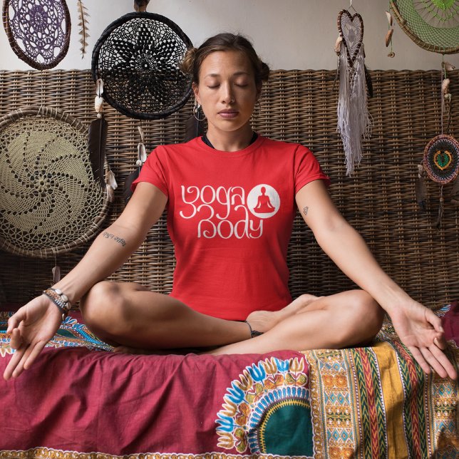T-shirt Corps de Yoga avec Pose de Yoga Impression graphiq (Créateur téléchargé)