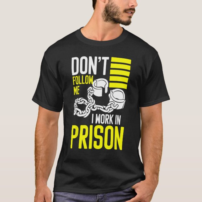 T-shirt correctional care inmate nurse and prison nursing  (Devant)