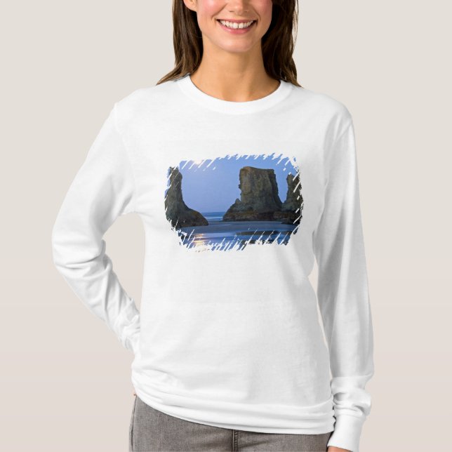 T-shirt Coucher de lune, plage de Bandon, Oregon. (Devant)