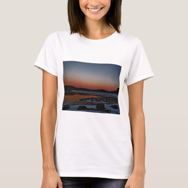 T-shirt Coucher de soleil sur le lac Arrowhead (Devant)