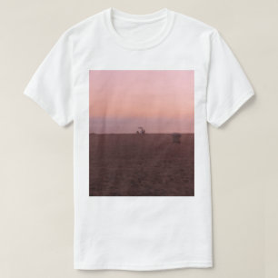 T-shirt Coucoucher de soleil rose sur la plage de Newport