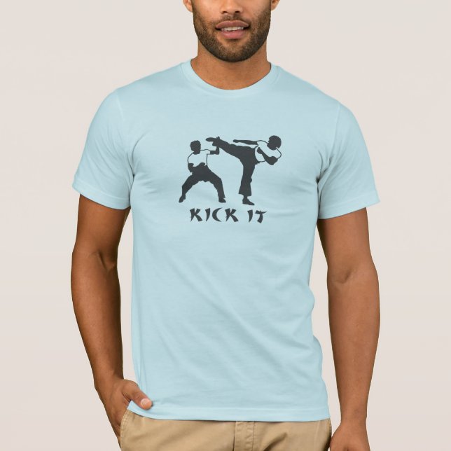 T-shirt Coup-de-pied de karaté il (Devant)
