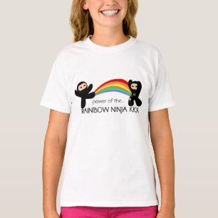 T-shirt Coup-de-pied de Ninja d'arc-en-ciel