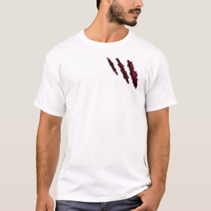 T-shirt coupe et entaille