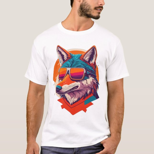 T-SHIRT COUPER LE VERRE SOLAIRE PORTANT DU LOUP. (Devant)