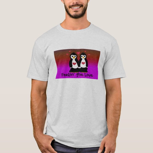 T-shirt Couple de pingouin avec les coeurs (Devant)