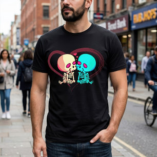 T-shirt Couple de squelettes romantiques s'embrassant dans