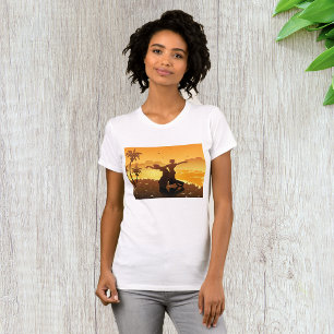 T-shirt Couple Tropical Dansant sur la Plage au Coucher du