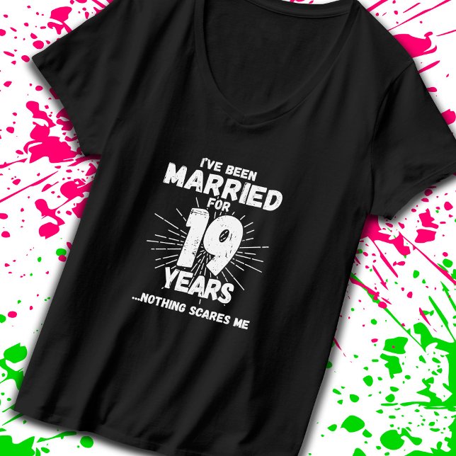 T-shirt Couples mariés 19 ans drôle 19e anniversaire (Celebrate your 19 year anniversary milestone with our t-shirt designed to get laughs! -Teemixer)