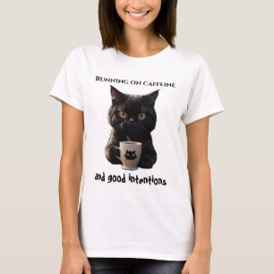T-shirt Courir sur la caféine et bonnes intentions Drôle