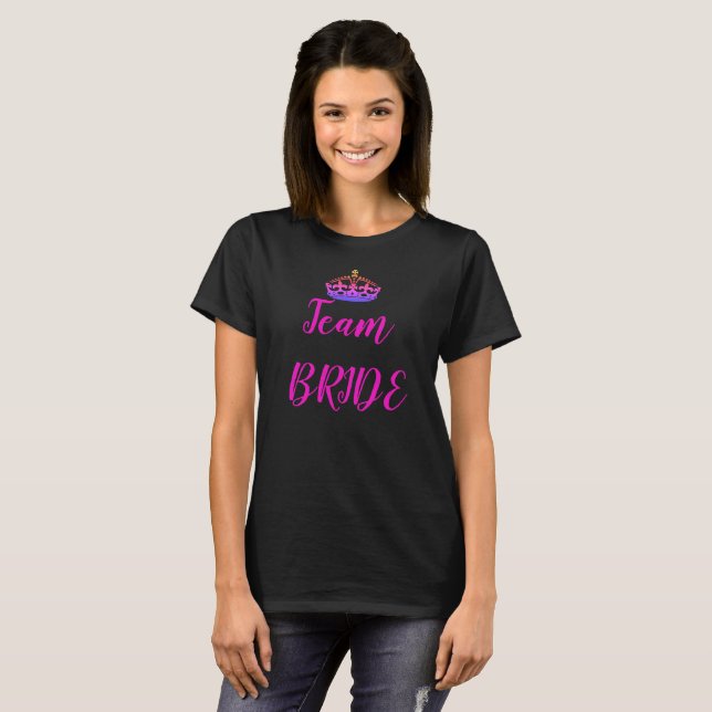 T-shirt Couronne Équipe Mariée Rose Violet Prête Prochain  (Devant entier)