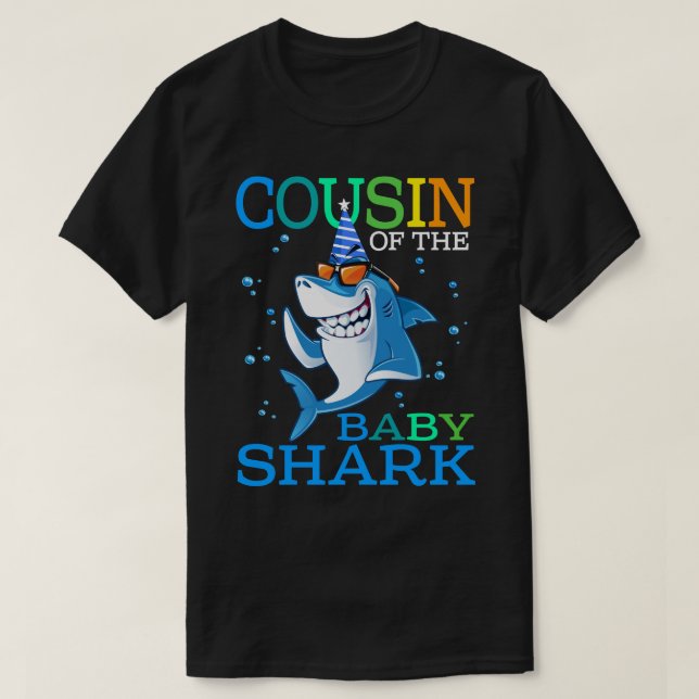 T-shirt COUSIN Du Bébé Requin Anniversaire Brother Shark S (Design devant)
