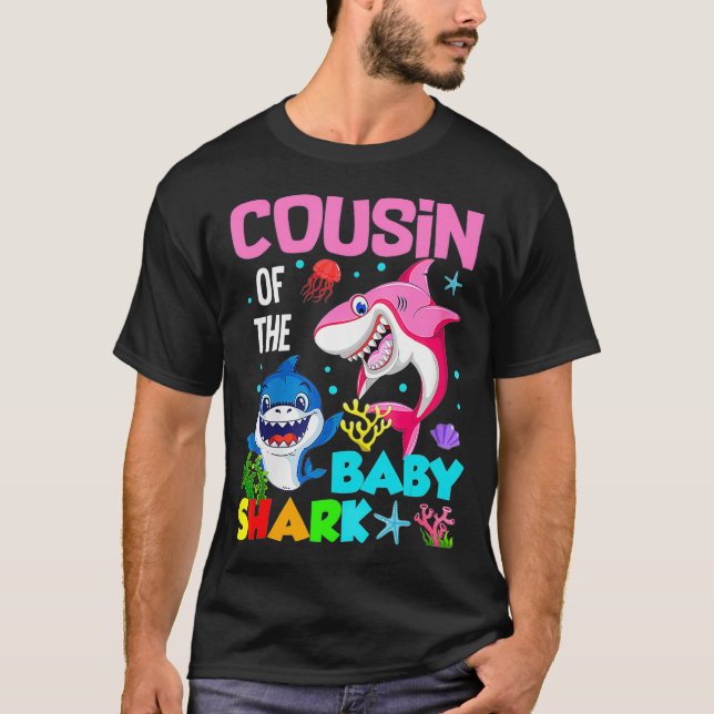 T-shirt Cousin Du Bébé Requin Anniversaire Cousin Requin  (Devant)