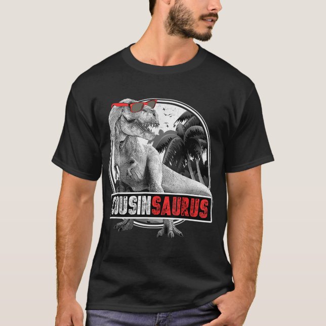 T-shirt Cousinsaurus pour garçons T-Rex Cousin Dinosaur (Devant)