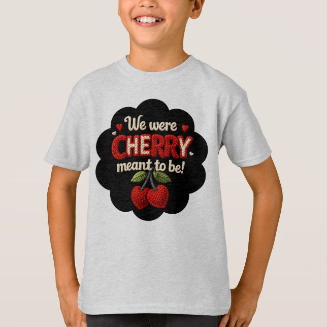 T-shirt Cozy knitted-style typography and adorable cherry  (Devant)