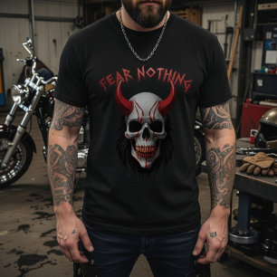 T-shirt Crâne à cornes rouges graphique « Ne crains rien »
