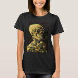 T-shirt Crâne avec cigarette brûlante par Vincent van Gogh<br><div class="desc">Crâne avec Cigarette Brûlante par Vincent van Gogh est un post impressionnisme d'art vintage de peinture à vie morte. Portrait du squelette humain fumant. Grande image à utiliser pour les produits anti-tabac. Fumer tue 1 000 personnes chaque année, aider quelqu'un à arrêter de fumer aujourd'hui. Grande image pour Halloween ou...</div>