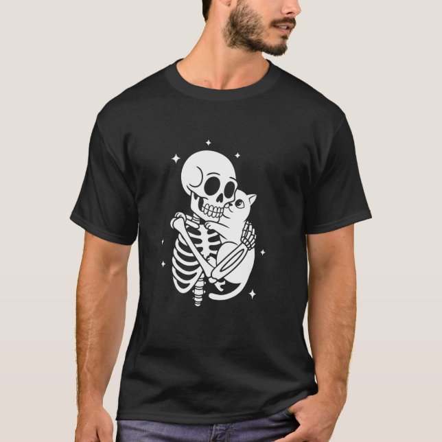 T-shirt Crâne de chat étreignant un squelette gothique Hal (Devant)