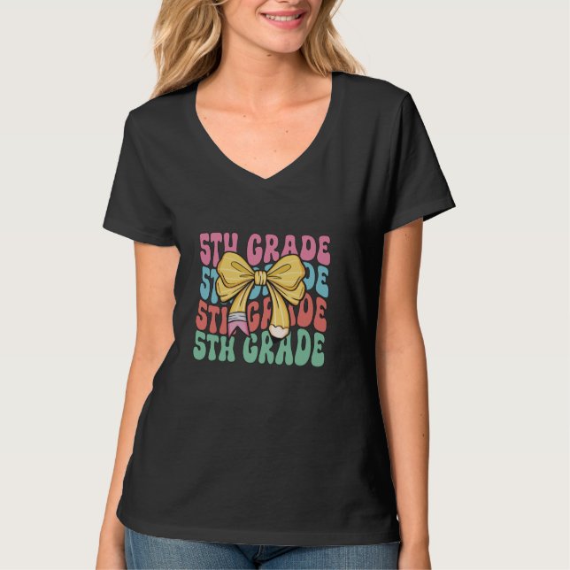 T-shirt Crayon crayon de cinquième année enseignant (Devant)