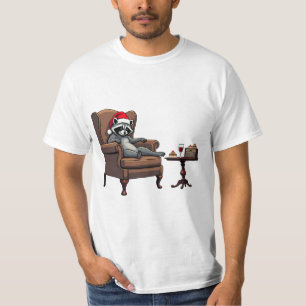 T-shirt Crazy Raccoon assis en chaise Vin et gâteaux 🧁