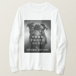 T-shirt Créez votre propre photo simple et texte personnal<br><div class="desc">Transformez vos souvenirs préférés en art wearable avec ce t-shirt à manches longues entièrement personnalisable, doté d'un espace pour votre propre photo et d'un champ de texte facultatif. Qu'il s'agisse d'un animal de compagnie adoré, d'un moment drôle, d'un cliché de voyage ou d'un design chargé de sens, ce t-shirt vous...</div>