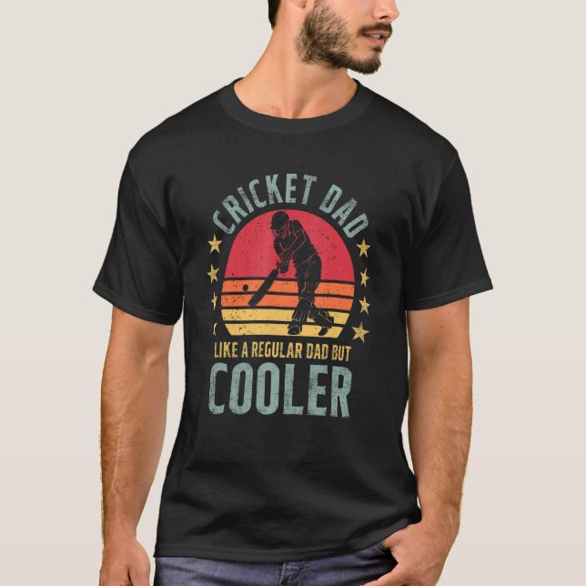 T-shirt Cricket Papa Comme Un Père Régulier Mais Glacière  (Devant)