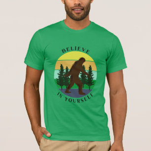 T-shirt Crois en toi-même   Vintage Sunset Bigfoot