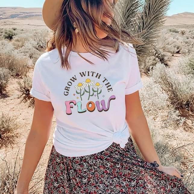 T-shirt Croissance Avec Le Flux (Créateur téléchargé)