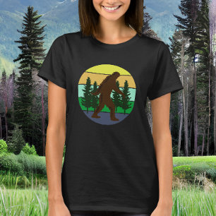 T-shirt Croyant Sasquatch Vintage Sunset Bigfoot