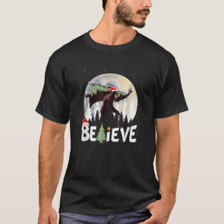 T-shirt Croyez Bigfoot Sasquatch Yeti Santa Hat Noël