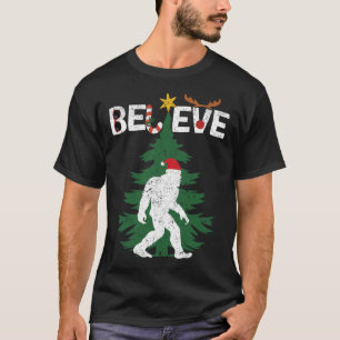 T-shirt Croyez Bigfoot Sasquatch Yeti Santa Hat Noël
