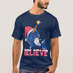 T-shirt Croyez la neige de Noël Narwhal avec les lumières