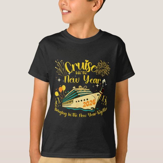 T-shirt Cruising Into 2026 New Years Eve Party Favors Fami (Devant)