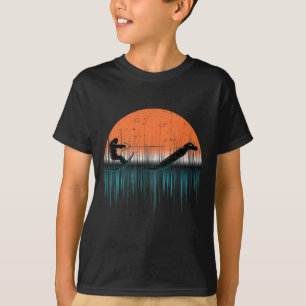 T-shirt Cryptide Ski Nautique Monstre du Loch Ness Drôle B